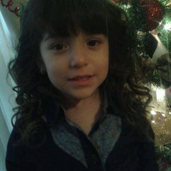 Meet your Posher, Carlos - Picture 1 of 1